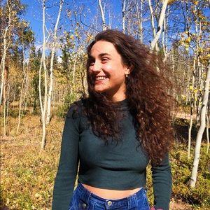 Meet your Posher, Lena